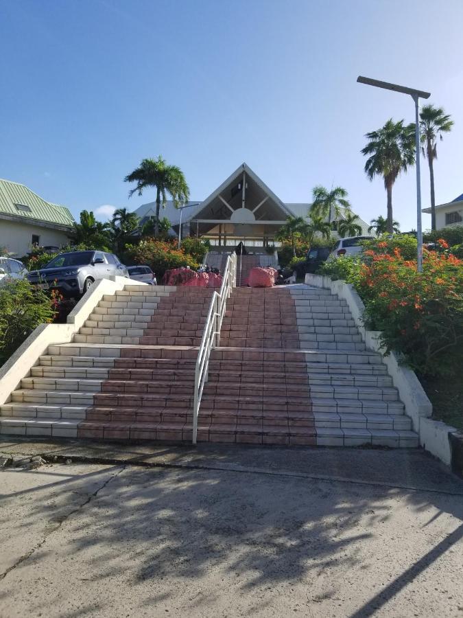 Orient Bay Beach Studio Aparthotel Exterior photo